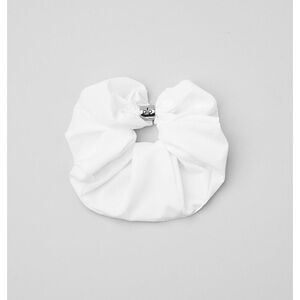 NEW Bead It Oversized Scrunchie - White